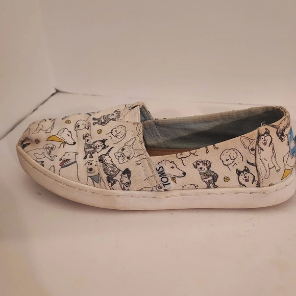 Toms The Year of The Dog Limited Edition Canvas Alpargata in Size Y2 - Youth - Picture 10 of 11